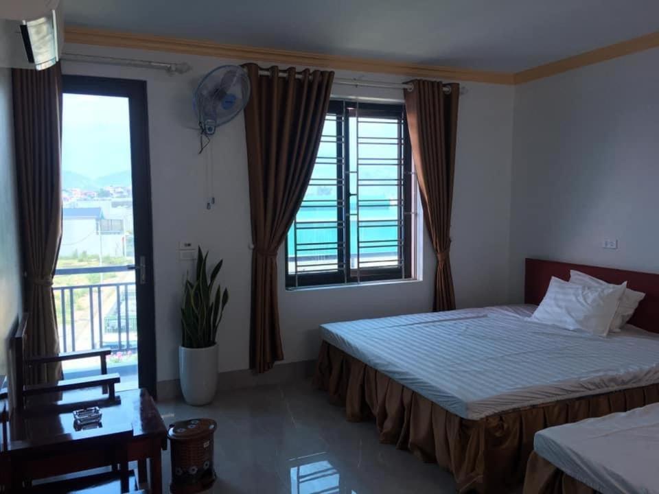 Nha Nghi Cu Ti Bed and Breakfast Ban Cong Na Exteriör bild